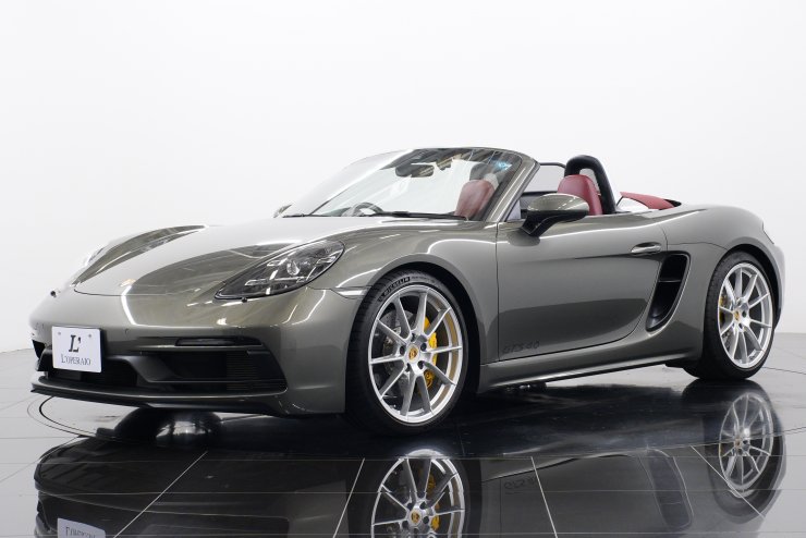 ポルシェ 718 ボクスター GTS4.0 PDK PCCB 有償色 赤×黒革 赤幌 純正20
