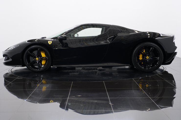 フェラーリ 296 GTB F1 DCT 1オーナー 左ハンドル オプション総額約