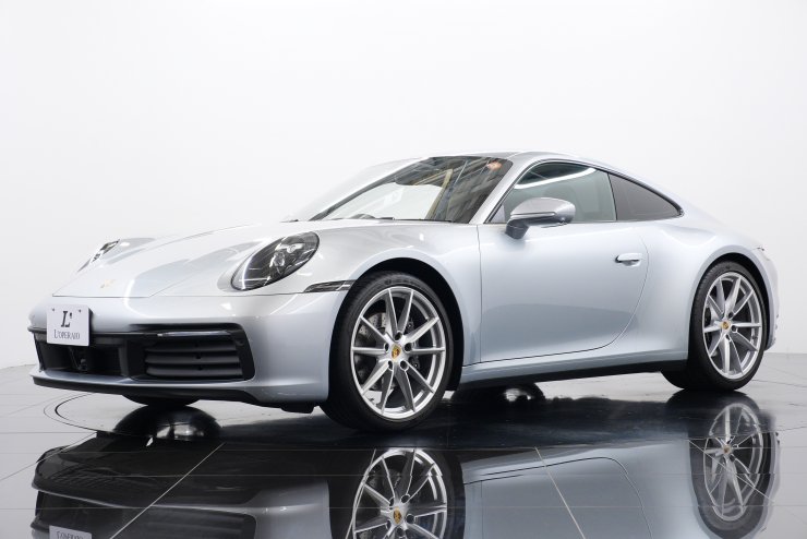 ポルシェ 911(Type992) カレラ PDK オプションカラー グレーレザー