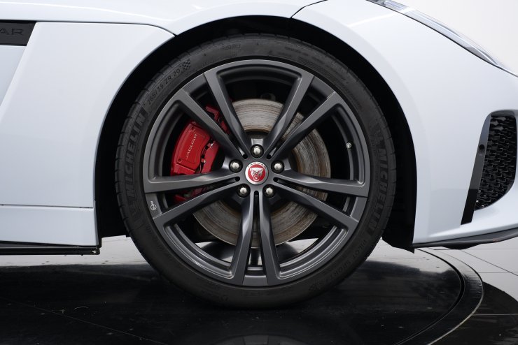 ジャガー Fタイプ SVR コンバーチブル 20インチ鍛造ホイール カーボン