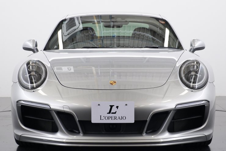 ポルシェ 911(Type991) カレラ PDK GTシルバーメタリック 20インチ