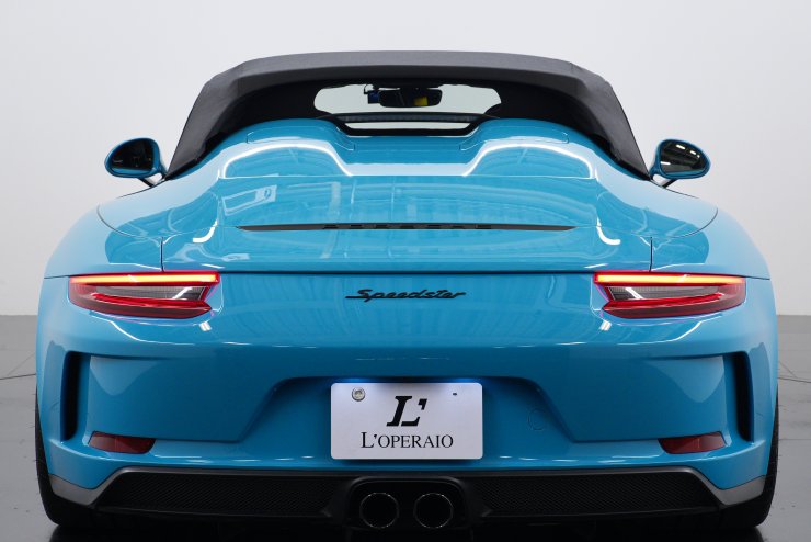 ポルシェ 911(Type991) スピードスター 6MT 正規ディーラー車 世界限定