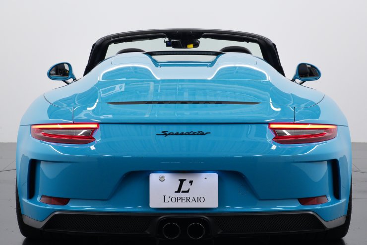 ポルシェ 911(Type991) スピードスター 6MT 正規ディーラー車 世界限定