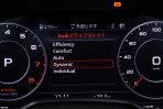アウディ