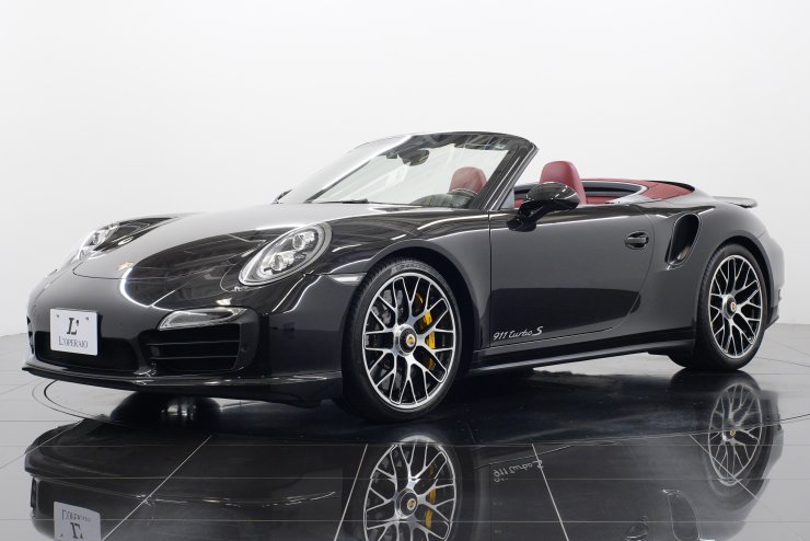 ポルシェ 911(Type992) ターボS カブリオレ PDK 左ハンドル PCCB