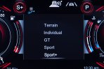 アストンマーティン