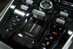 アストンマーティン