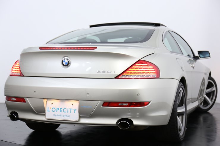 BMW 6シリーズ 650i ブラックレザーシート 純正HDDナビ サンルーフ 