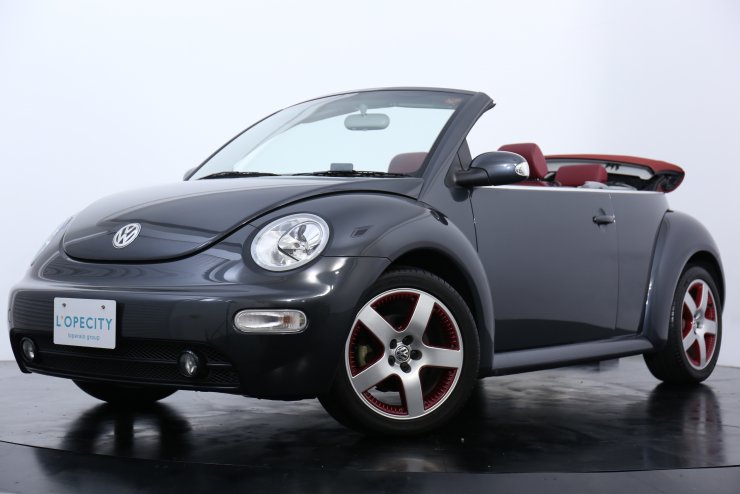 フォルクスワーゲン ニュービートル New Beetle Cabriolet ダーク