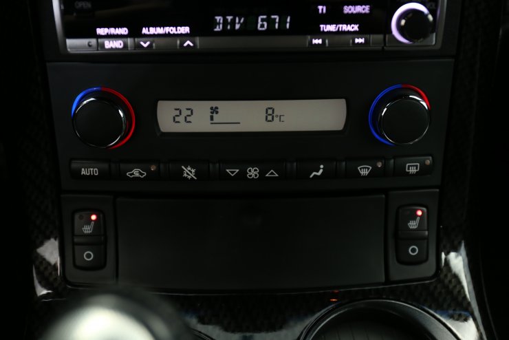 シボレー コルベット Corvette Z06 6MT ワンオーナー 正規ディーラー車 