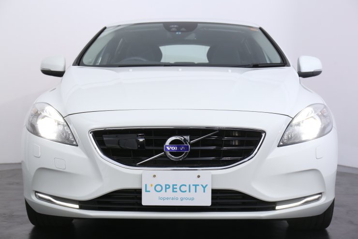 ボルボ V40 D4 SE ディーゼルターボ 純正HDDナビ 地デジ バック