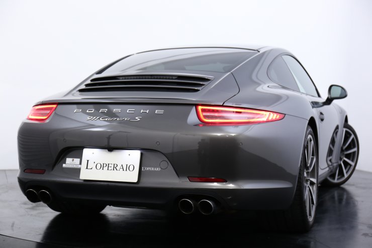 ポルシェ 911(Type991) CarreraS PDK Sport-ChronoPKG アゲート