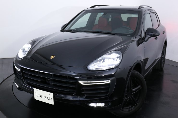 ポルシェ カイエン(Type958) Turbo Tip-S SportChronoPKG 後期モデル 1