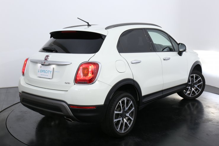 フィアット 500X クロスプラス 4WD 社外SDナビ 地デジ バックモニター