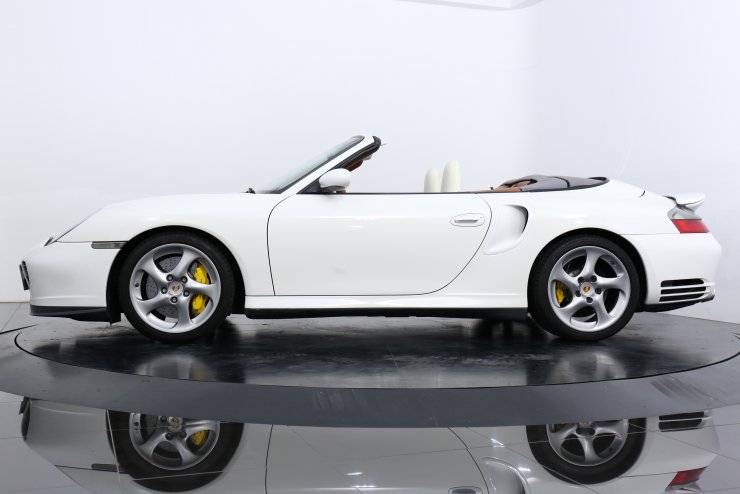 ポルシェ 911(Type996) TurboS Cabriolet Tip-s 最終モデル 正規