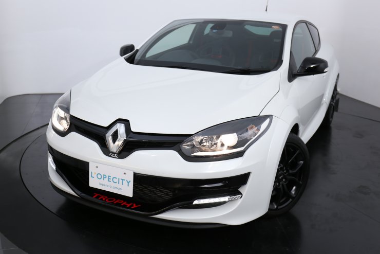 ルノー メガーヌ R.S273 TROPHY-Ⅱ 150台限定(白25台限定) 専用RECARO