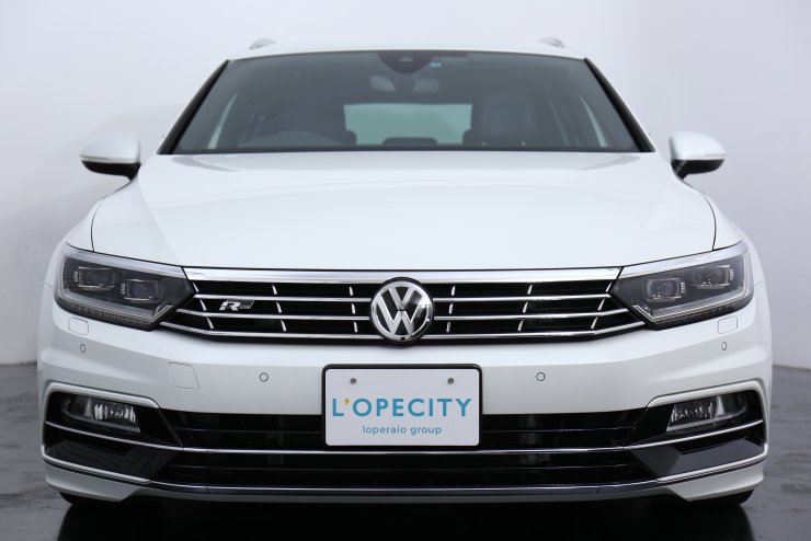 大幅値下げ VW パサートヴァリアント 純正 4本☆ザ ビートル/T-ROC フォルクスワーゲン パサートヴァリアントR36 試乗レポート(1/4