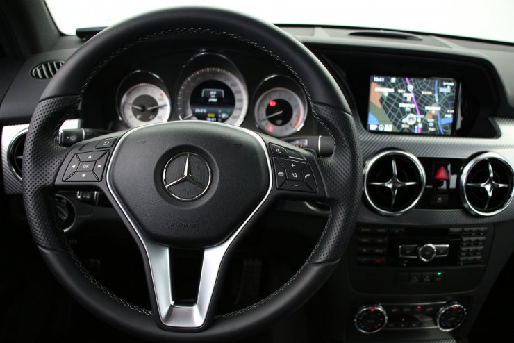 メルセデスベンツ GLKクラス GLK350 4MATIC AMGスポーツPKG レーダー 