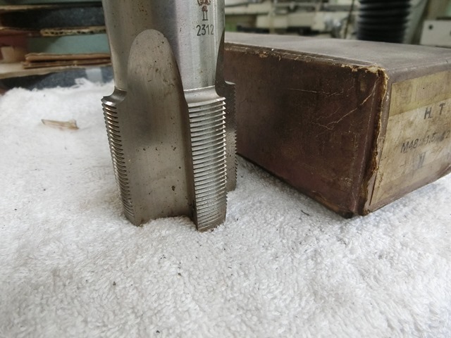 OSG ハンドタップ M48×1.5