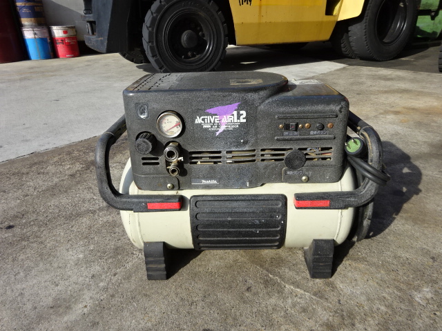 0 85kwエアーコンプレッサー マキタ Ac9001 中古機械ならマシンライフ