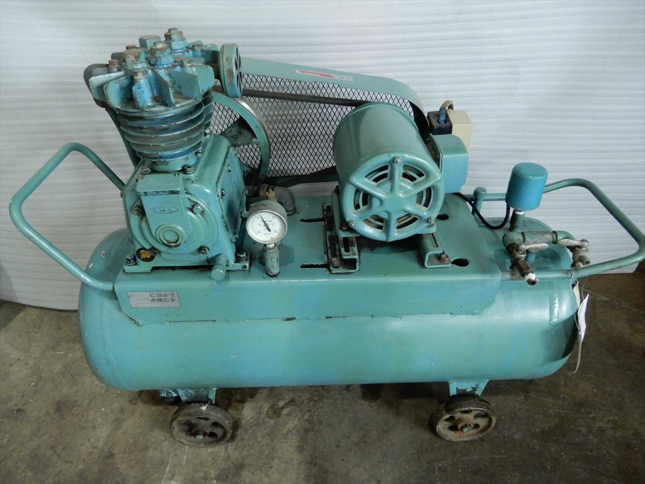 0 75kwエアーコンプレッサー アネスト岩田 Cs 257c 中古機械ならマシンライフ