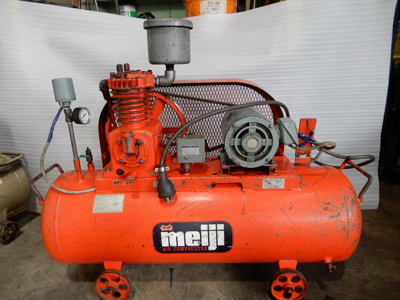 1 5kwエアーコンプレッサー 明治 H 2 中古機械ならマシンライフ