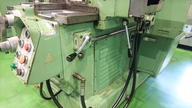OKK 立フライス MH-3VII