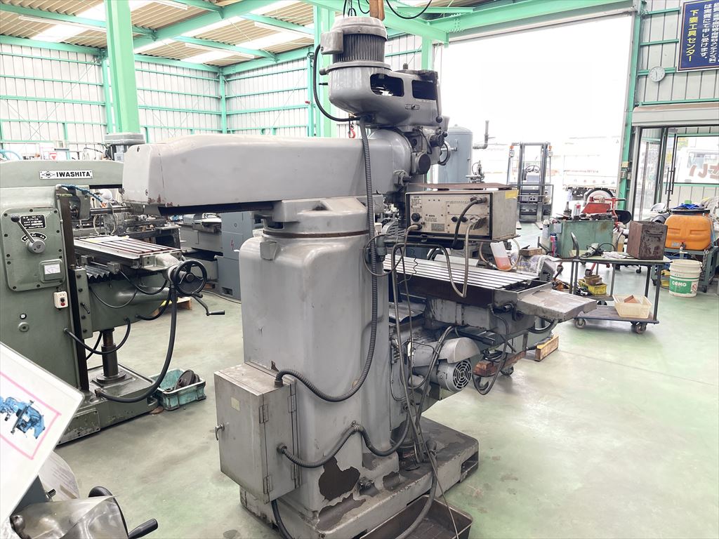 関東工機 縦型フライス盤