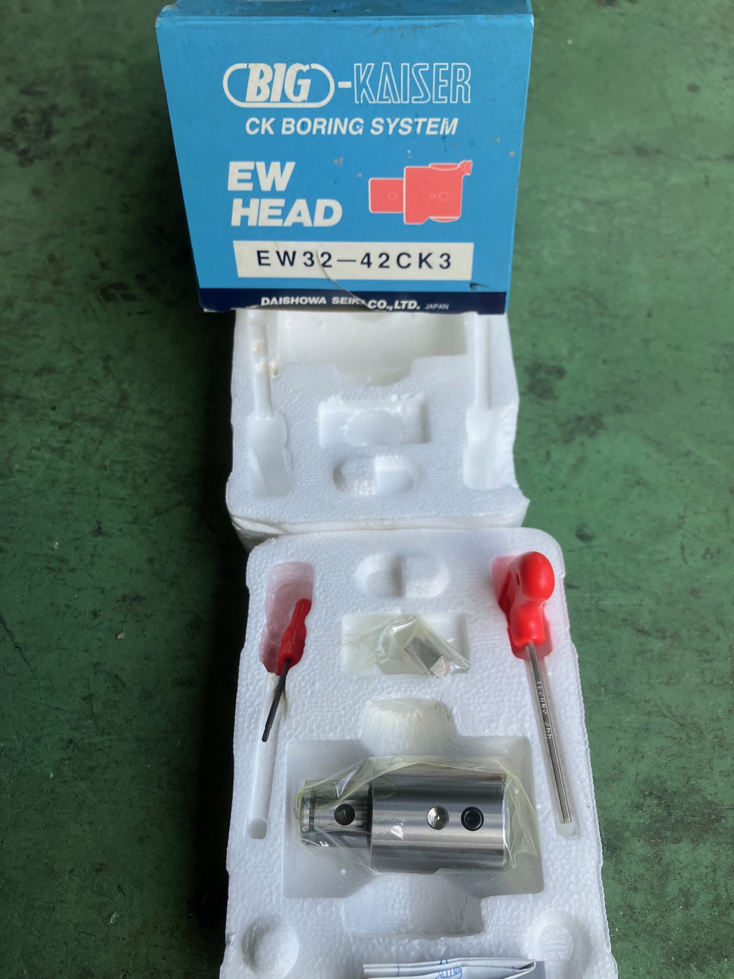 EW32 42CK3 EW32 42CK3