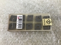 タンガロイ チップ 新品 CNMG120408-37