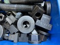 様々なメーカーやサイズがあります。 Tスロットナット1山 Tスロットナット1山