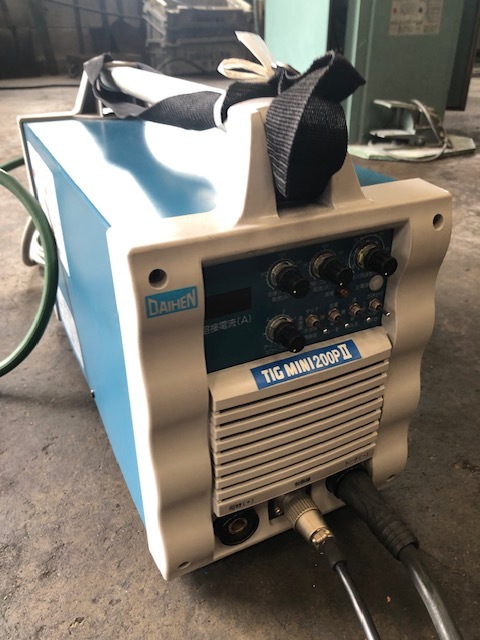ダイヘンTIG溶接用直流電源 VRTPM-202(S-2) 溶接機 ダイヘン TIG溶接用直流電源 VRTPM-202(S-2) 溶接機 TIG さび