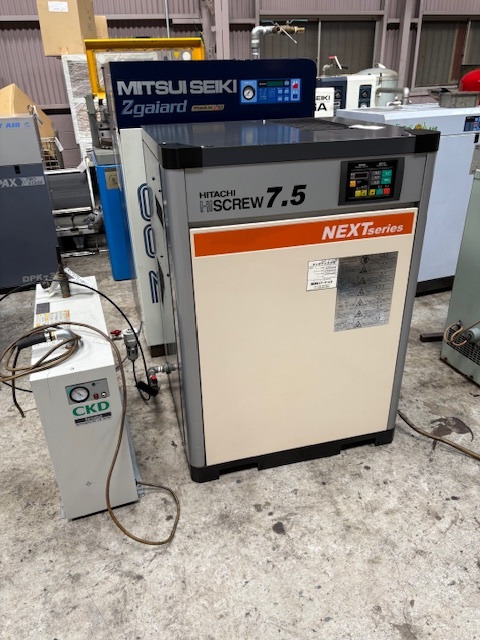 アネスト岩田 0.75kWエアーコンプレッサー CSD-07P | マシンライフ アネスト岩田 0.75kWエアーコンプレッサー CSD-07P | マシンライフ