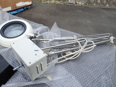  照明付き拡大鏡　 新古品 