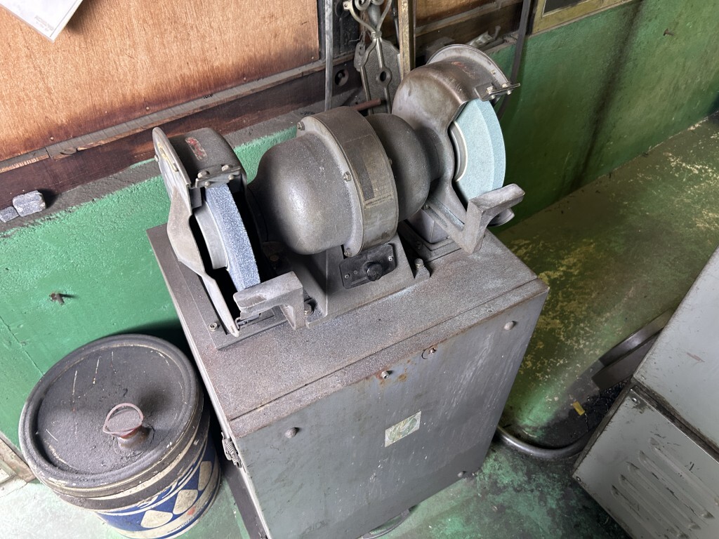 津根 切断機 CS7-125