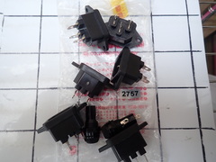  フューズBox(2個),10A 250V コネクタ(5個)　 新古品 