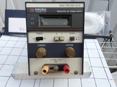 KIKUSUI  直流安定化電源　 新古品 