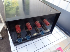  オーディオアンプ　 新古品 