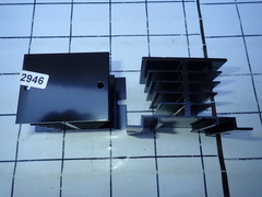  放熱板　２枚　 新古品 