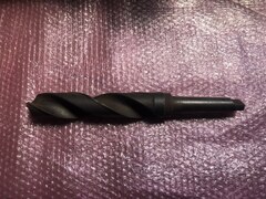 不明 テーパーシャンクドリル HSSシリーズφ46 全長375mm ※サビあり