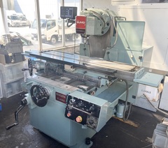 新潟 万能フライス 2UMD