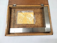 大菱計器製作所 台付直角スコヤ 90°300㎜