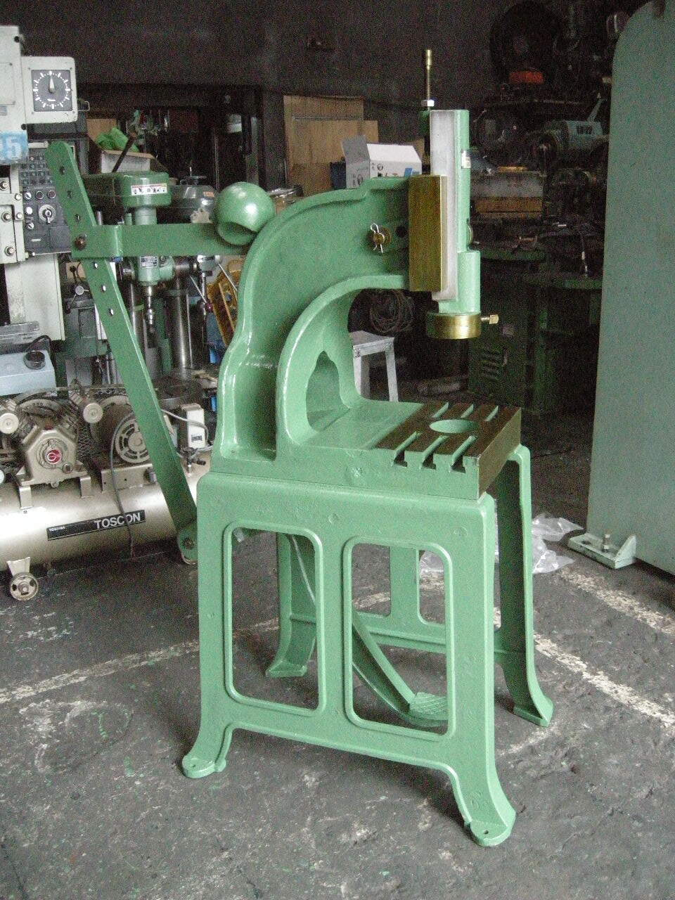 ケトバシプレス(フートプレス) 在庫一覧 | マシンライフ