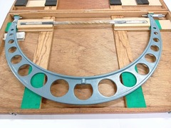 MITUTOYO｜ミツトヨ 外側マイクロメータ OM-700