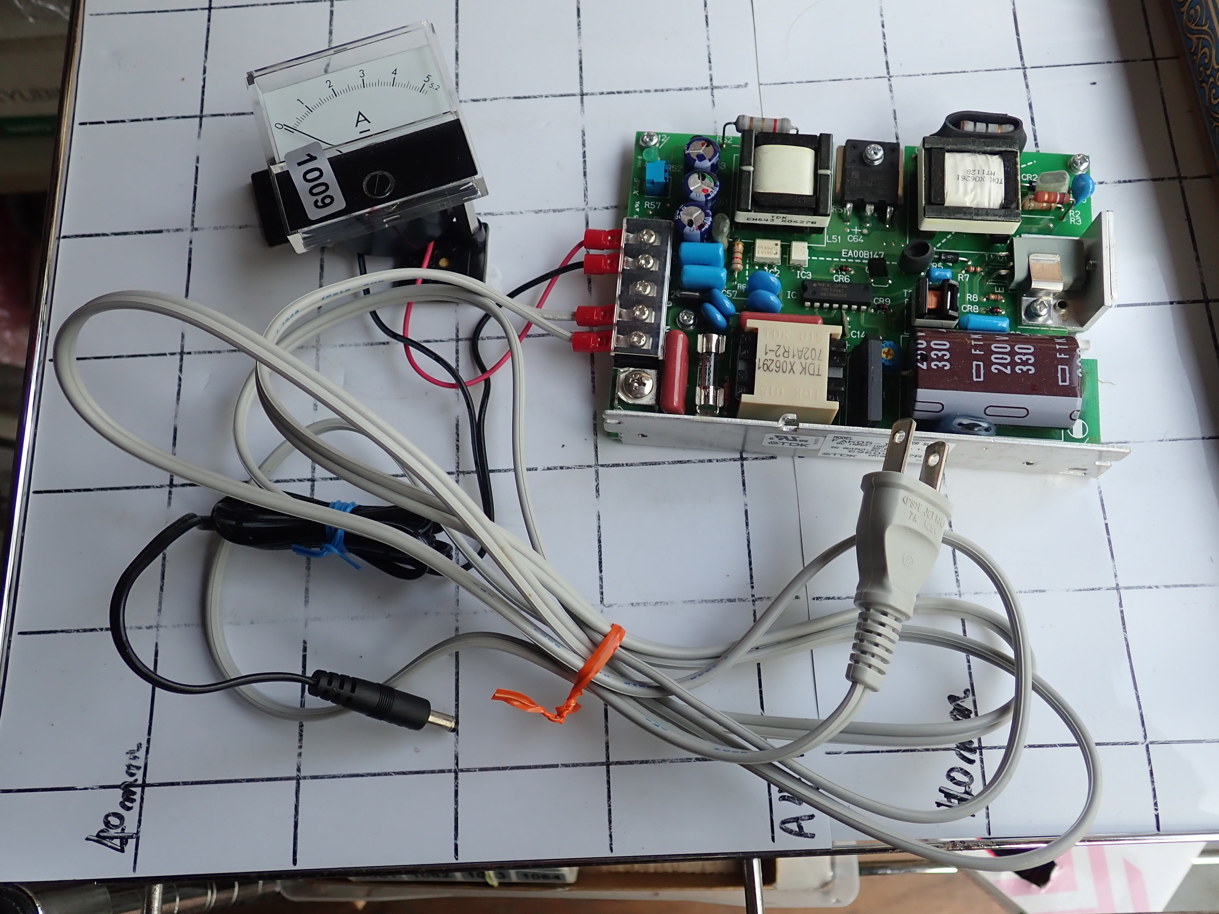  電源ユニット(電流計・2mコード　付)  新古品 