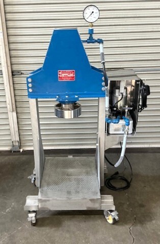中井機械工業 圧搾機（油圧搾り機） 