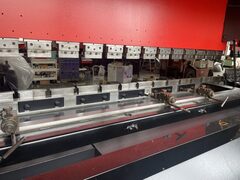 アマダ プレスブレーキ FBDIII-1253LD