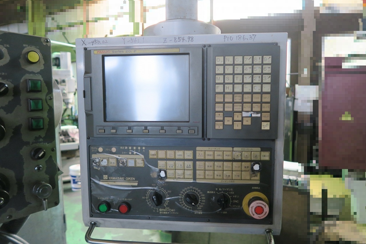 山崎技研 NC横フライス YZB-85NCR