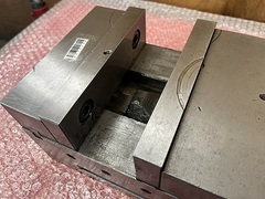 ナベヤ 精密マシンバイス LT150MC