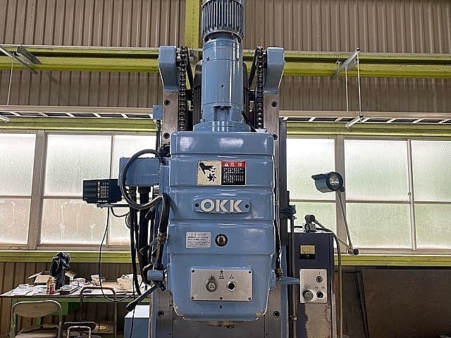OKK ベット型フライス MH-5VJ